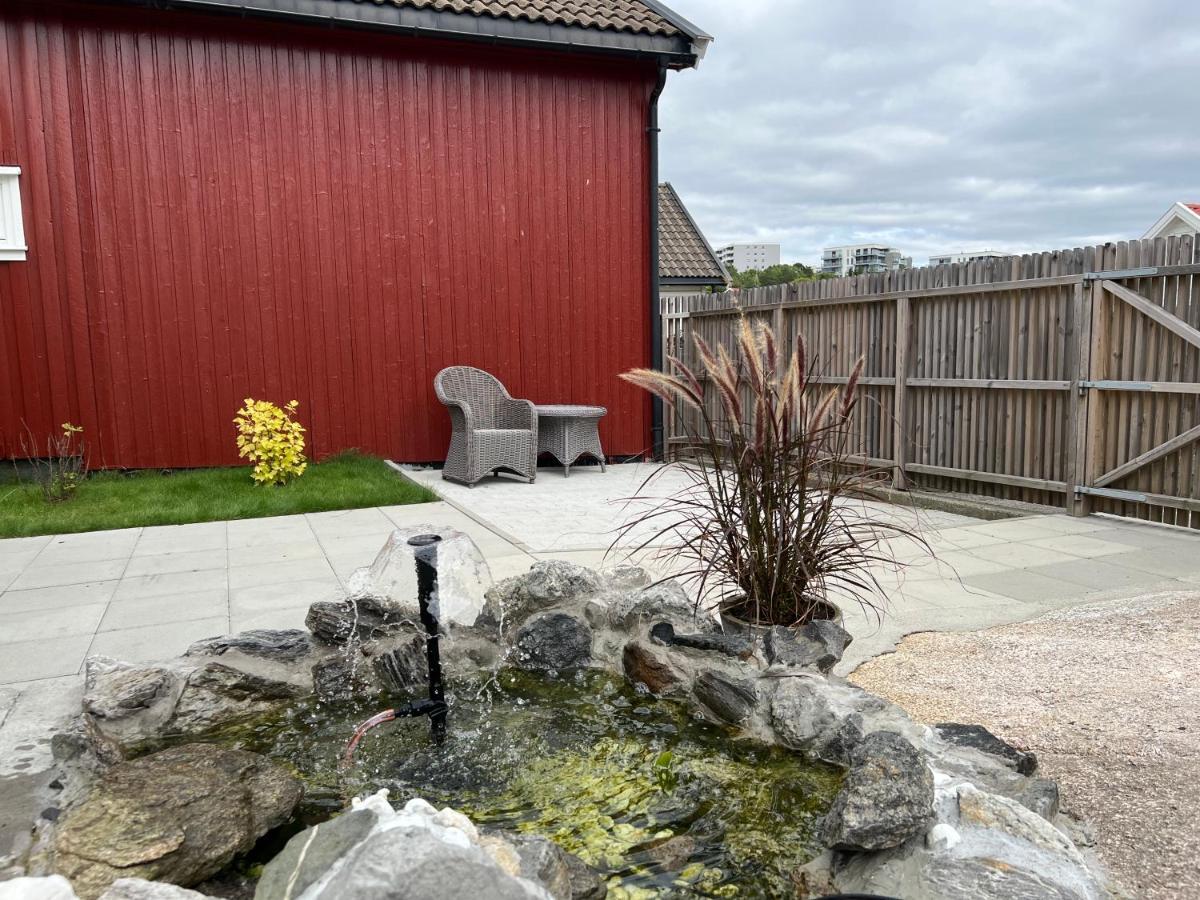 Sentralt I Fredrikstad Gratis Parkering Esterno foto