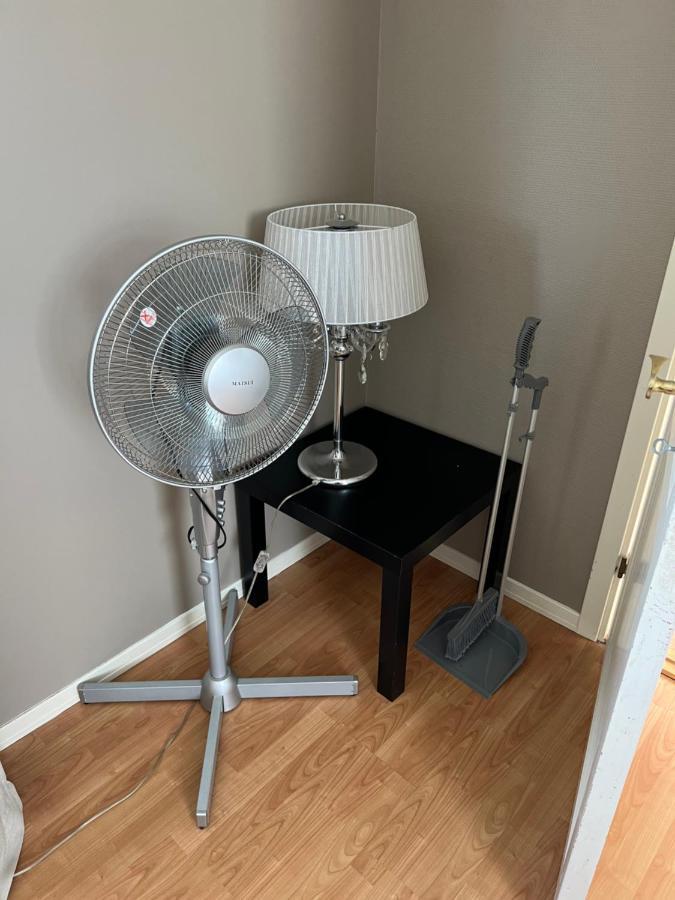 Sentralt I Fredrikstad Gratis Parkering Esterno foto